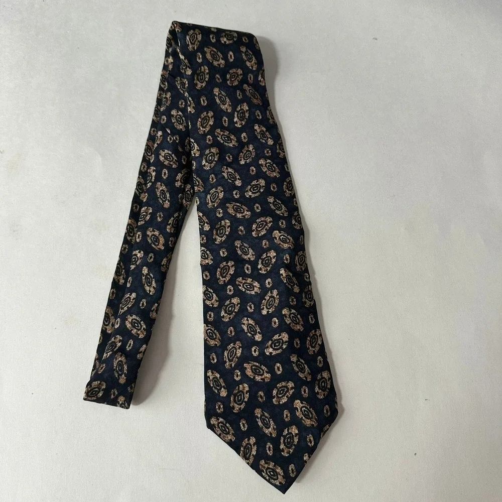Chaps Ralph Lauren Mens Vintage Silk Tie Necktie Abstract Medallion Pattern USA